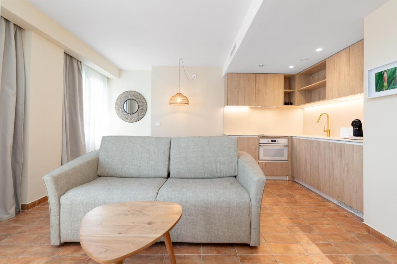 Apartamentos Las Ciencias H Valensiya Dış mekan fotoğraf